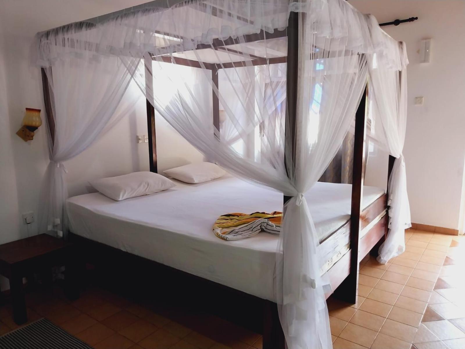 Avin Beach Villa Unawatuna Exterior foto