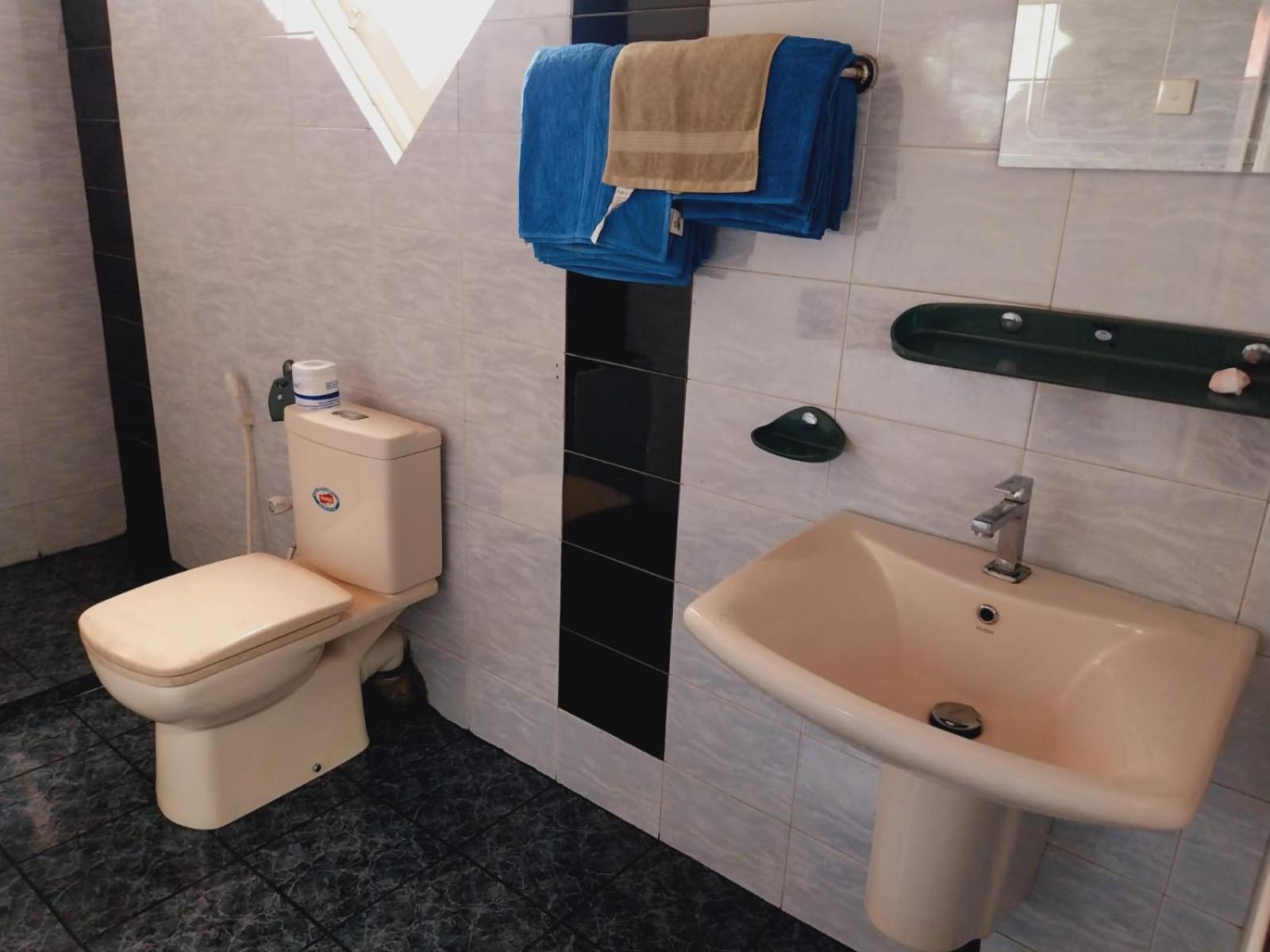 Avin Beach Villa Unawatuna Quarto foto